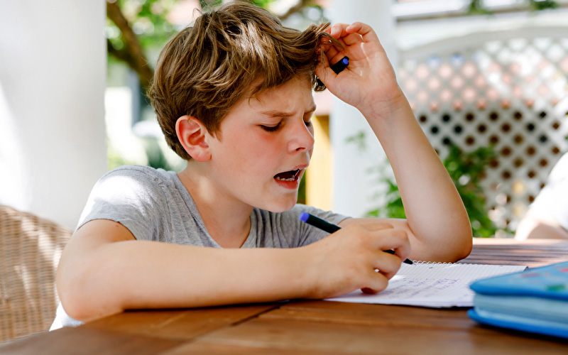 Lese-Rechtschreibschwäche - Legasthenie Therapie & Training für Kinder und Erwachsene